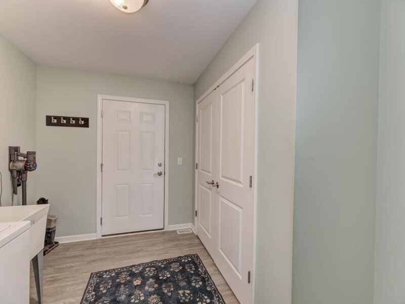 1993 Eagle Drive Morris IL 60450