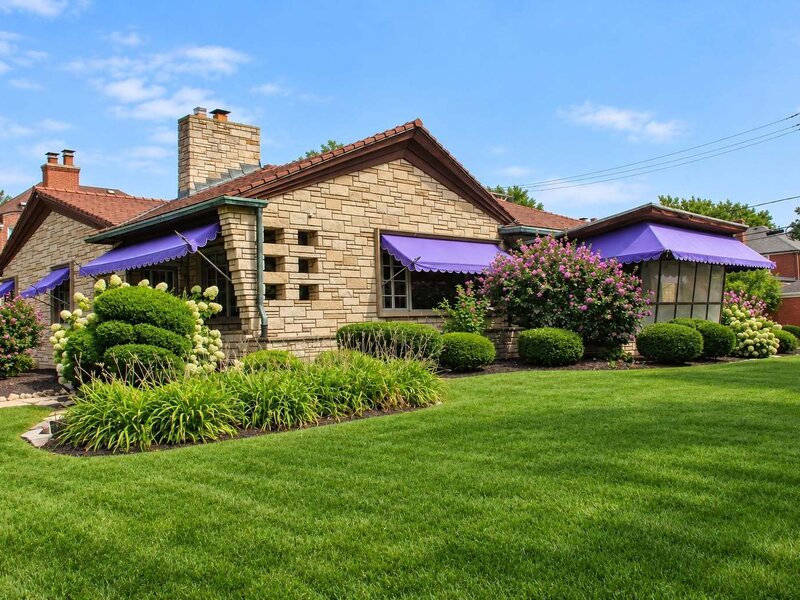 9357 S Bell Avenue Chicago IL 60643