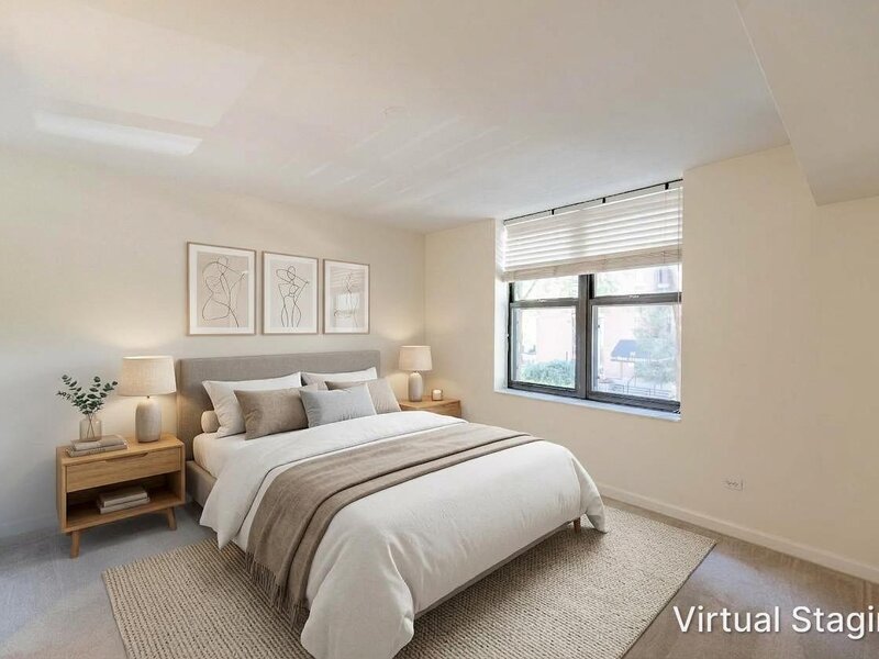 55 W Delaware Place Chicago IL 60610