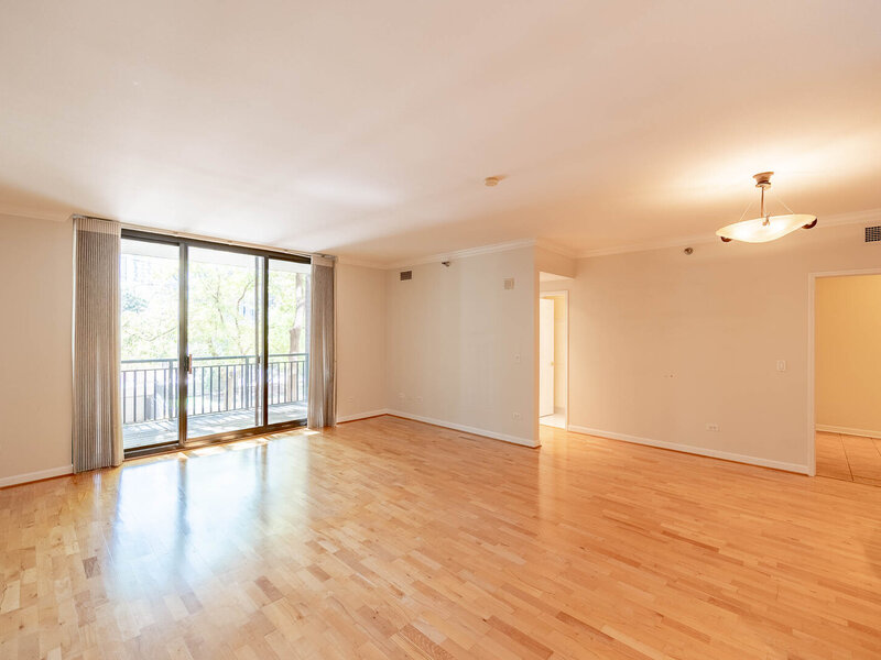 55 W Delaware Place Chicago IL 60610