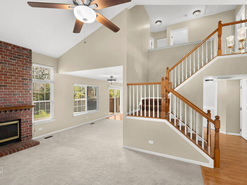2041 Clarewood Lane Mundelein IL 60060