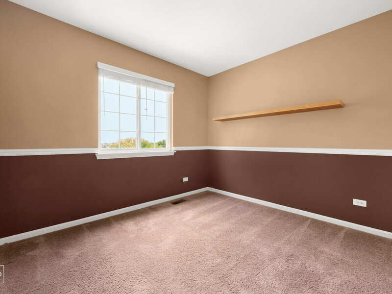 2041 Clarewood Lane Mundelein IL 60060