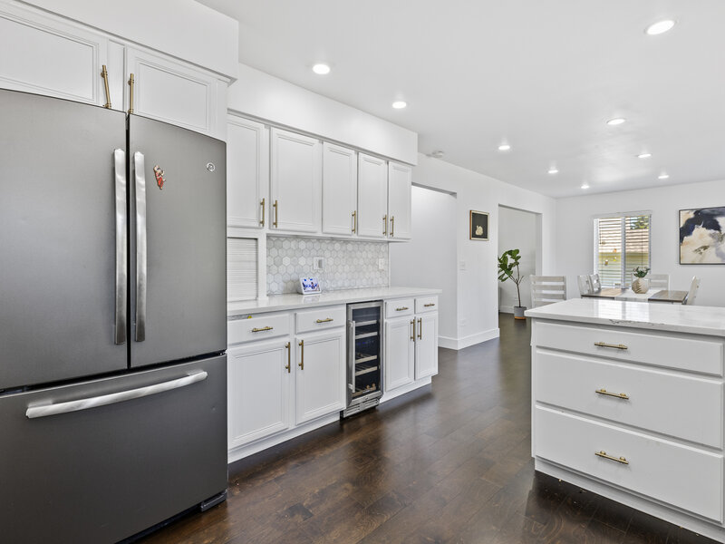 2462 Green Valley Court Aurora IL 60503
