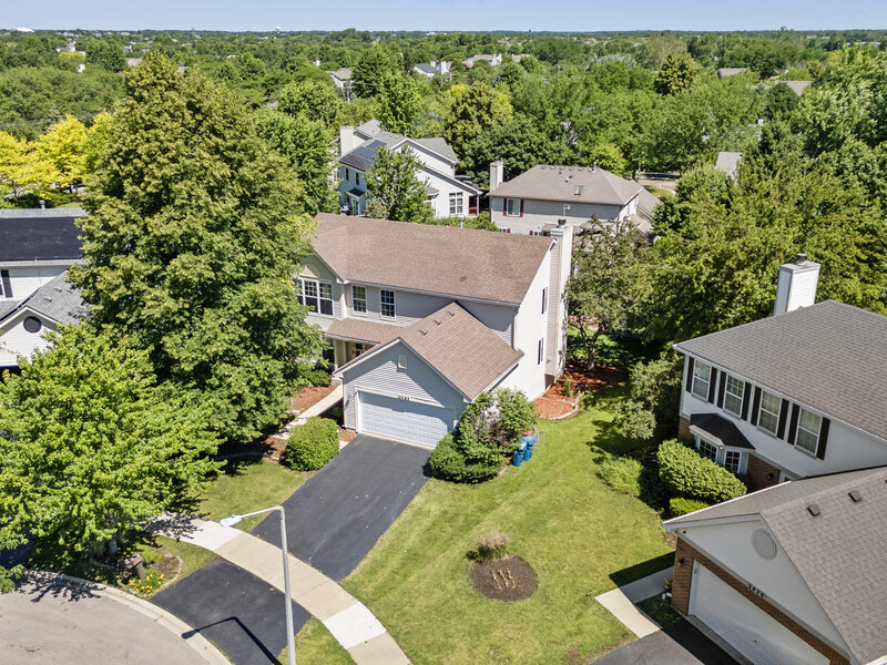 2462 Green Valley Court Aurora IL 60503