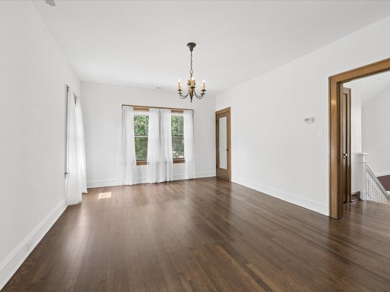 4821 N Harding Avenue Chicago IL 60625