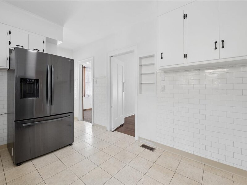 4821 N Harding Avenue Chicago IL 60625