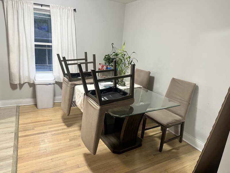 9939 S Paxton Avenue Chicago IL 60617
