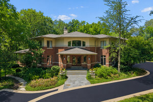 Photo of 200 Glenwood Road Lake Forest IL 60045