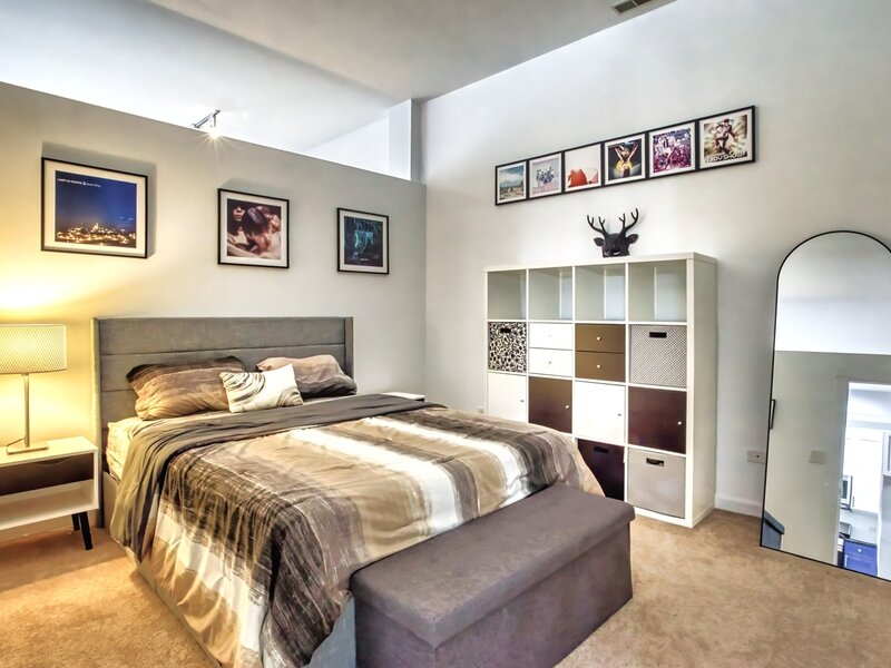 4050 N Lincoln Avenue Chicago IL 60618