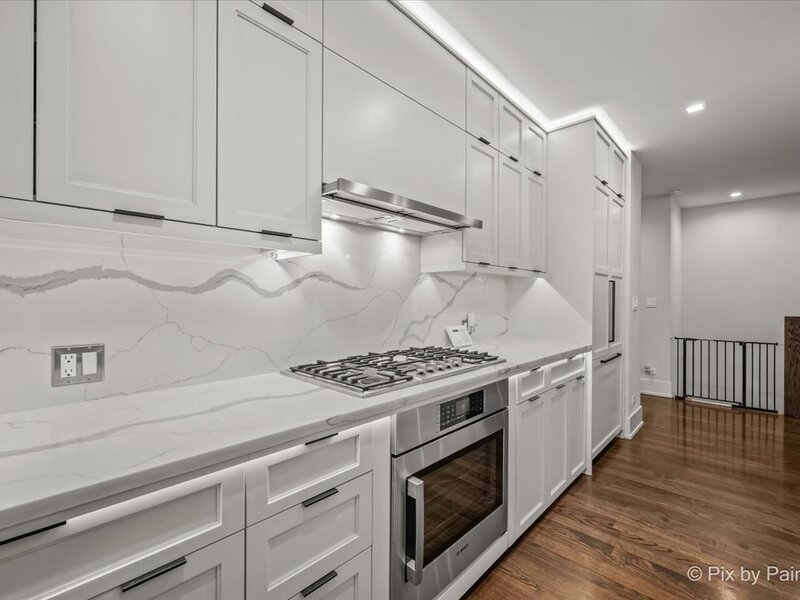1334 W Walton Street Chicago IL 60642
