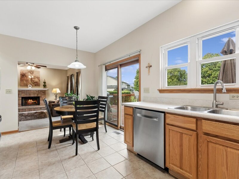 209 Magnolia Drive North Aurora IL 60542
