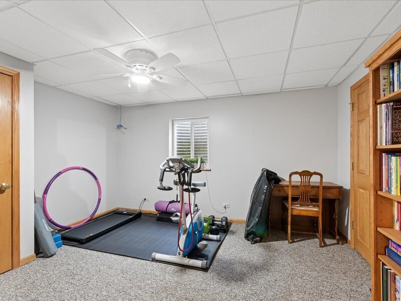 209 Magnolia Drive North Aurora IL 60542