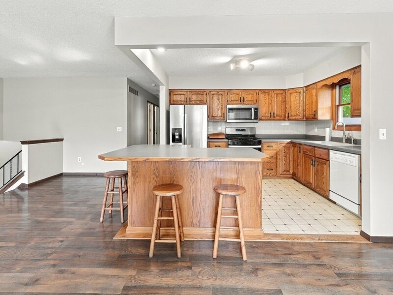 3330 Fairview Drive Bettendorf IA 52722