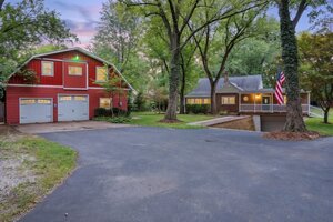 Photo of 2831 44th Street Moline IL 61265