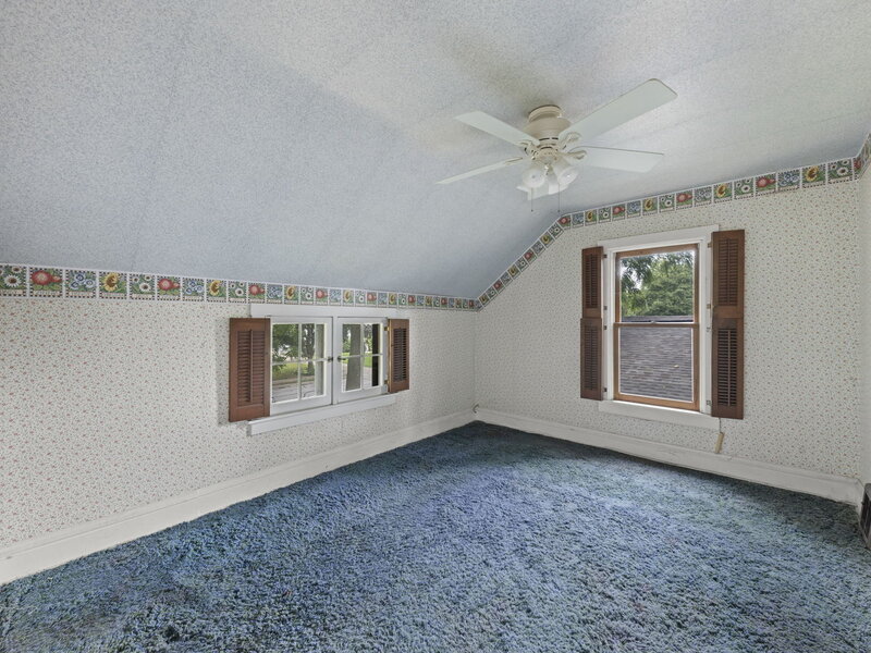 330 S Julian Street Naperville IL 60540