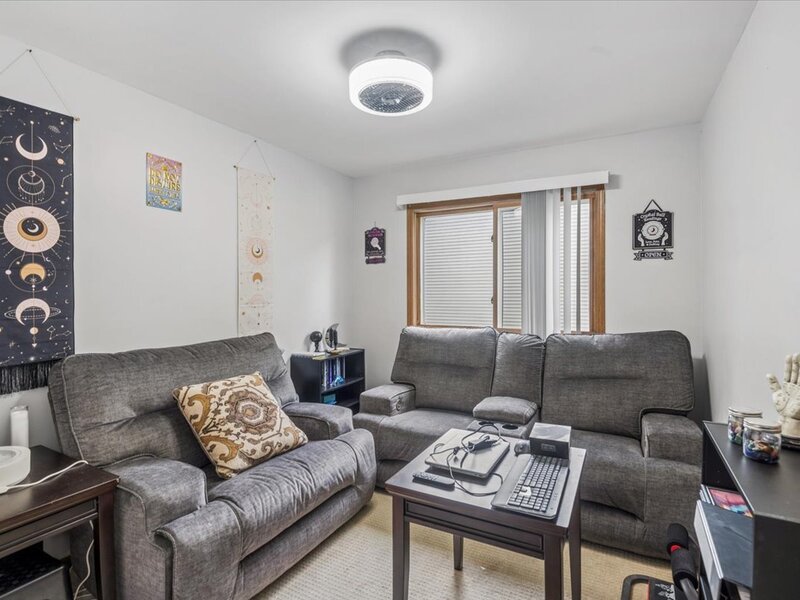 1348 Loch Lomond Drive Crystal Lake IL 60014
