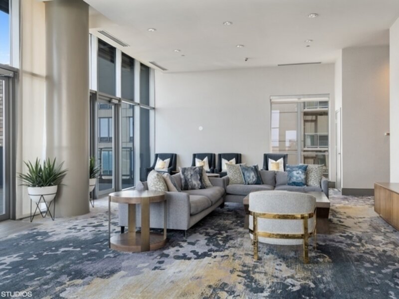 600 N Lake Shore Drive Chicago IL 60611