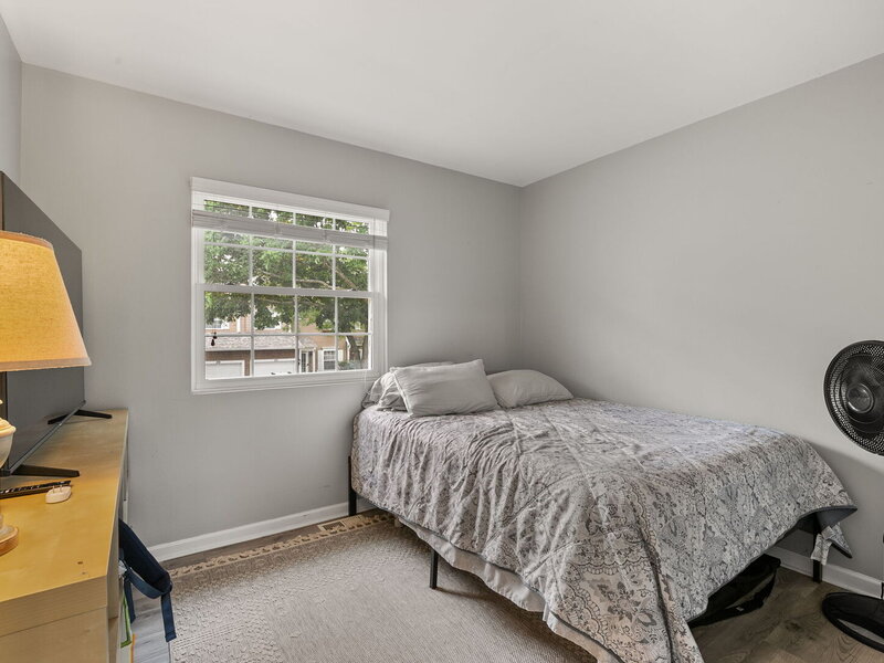 345 Ascot Lane Streamwood IL 60107