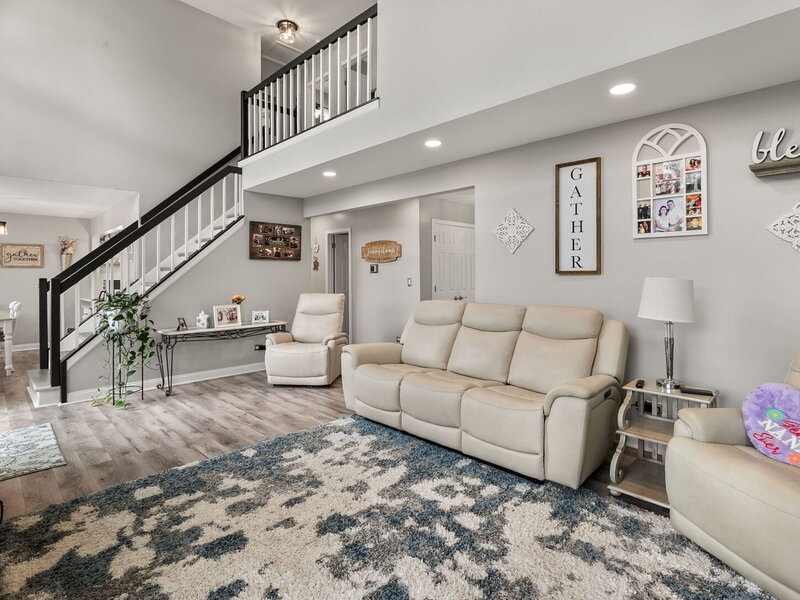 345 Ascot Lane Streamwood IL 60107