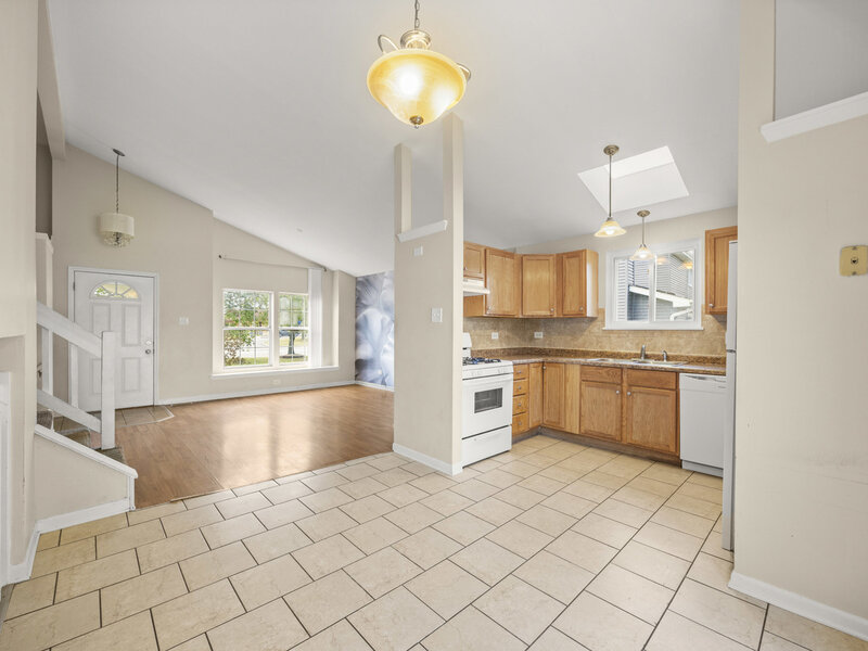 239 Willow Road Matteson IL 60443