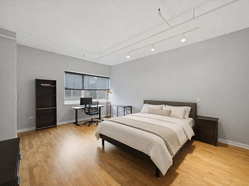 737 W Washington Boulevard Chicago IL 60661