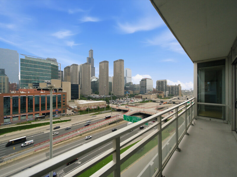 737 W Washington Boulevard Chicago IL 60661