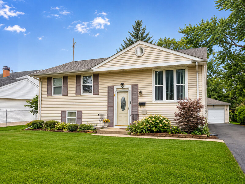 909 Cypress Lane Joliet IL 60435