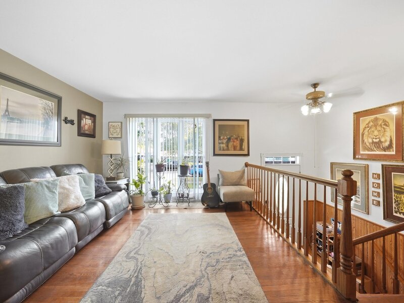 909 Cypress Lane Joliet IL 60435