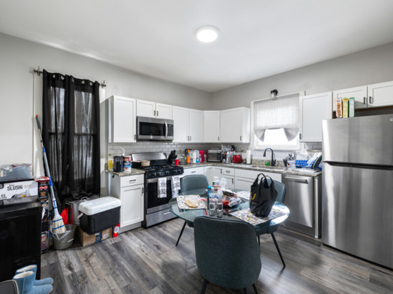 36 N Glenwood Avenue Glenwood IL 60425