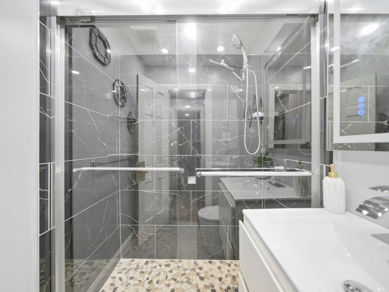 4017 W 58th Street Chicago IL 60629