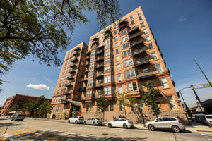 Photo of 500 S Clinton Street Chicago IL 60607 Unit 242