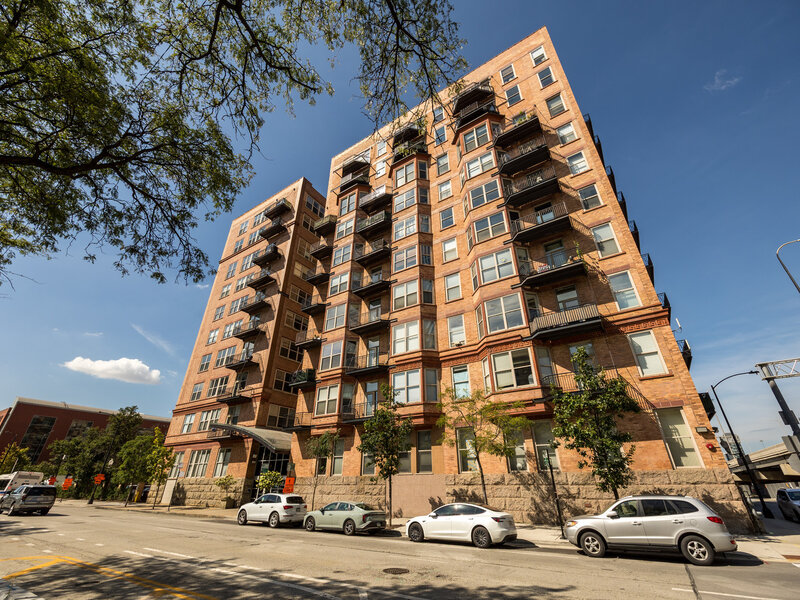 500 S Clinton Street Chicago IL 60607