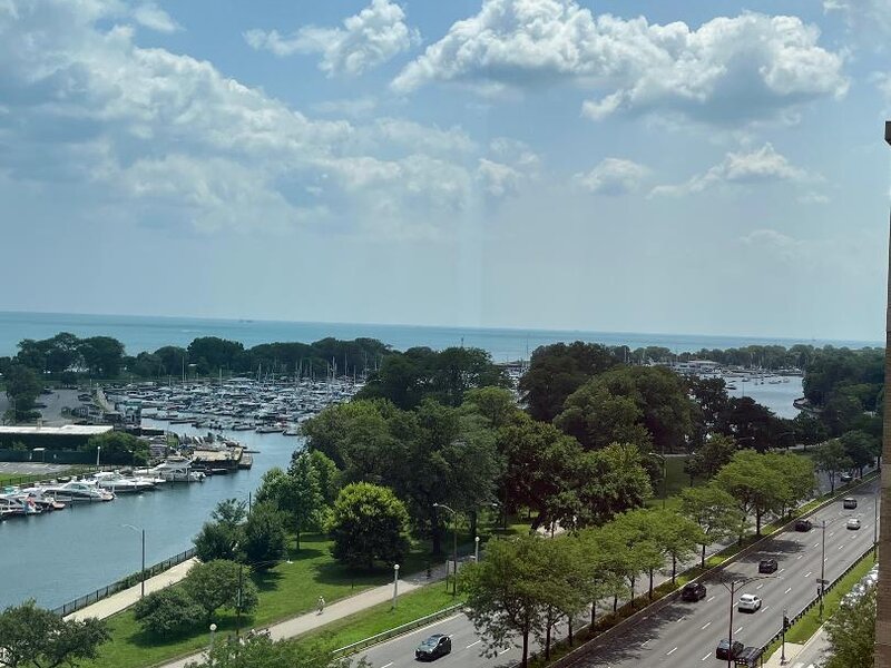 3550 N Lake Shore Drive Chicago IL 60657