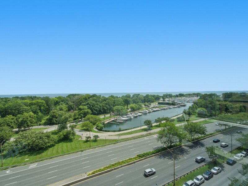 3550 N Lake Shore Drive Chicago IL 60657