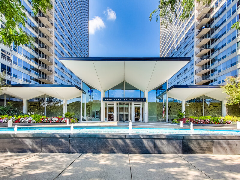 3550 N Lake Shore Drive Chicago IL 60657