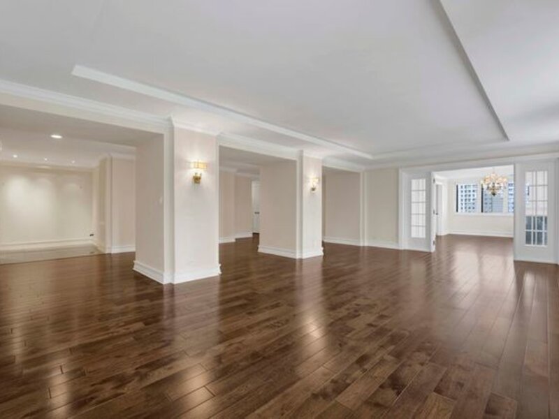 40 E Delaware Place Chicago IL 60611
