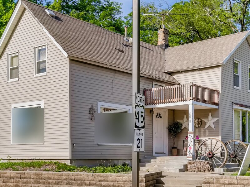 231 N Milwaukee Avenue Wheeling IL 60090