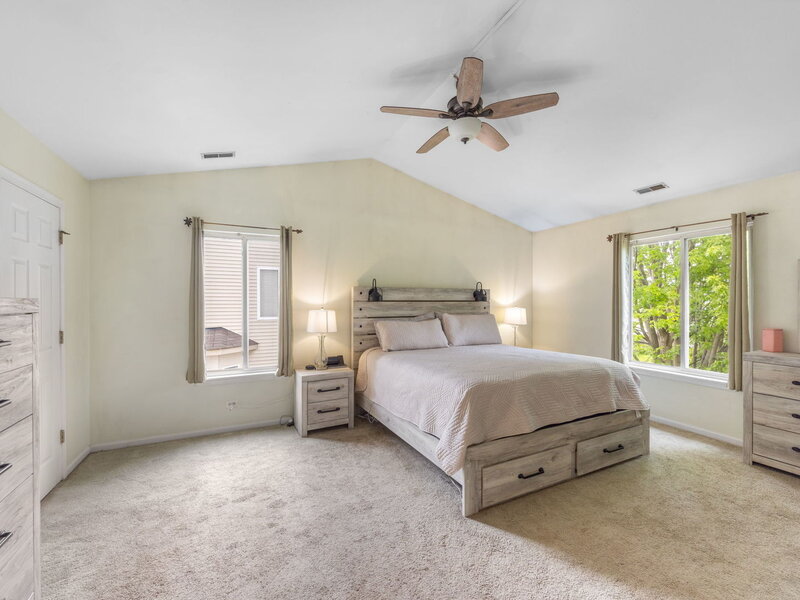 1237 E Greystone Drive Round Lake Beach IL 60073
