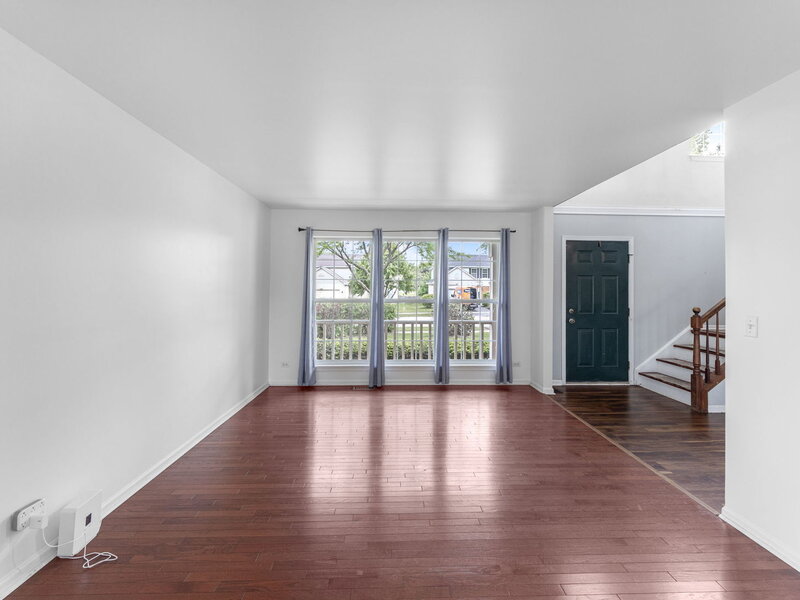 1237 E Greystone Drive Round Lake Beach IL 60073