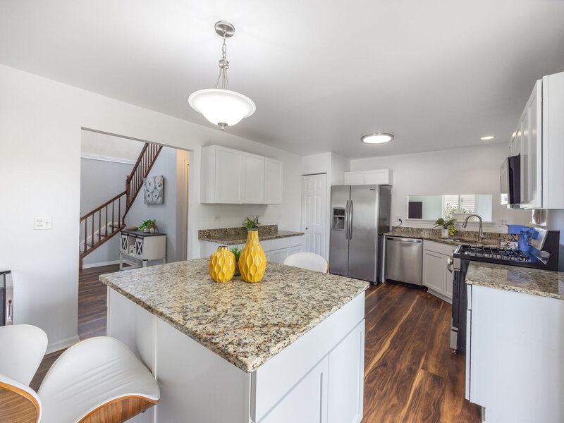 1237 E Greystone Drive Round Lake Beach IL 60073