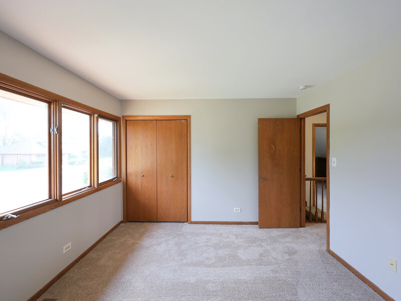 8216 Eynsford Drive Orland Park IL 60462