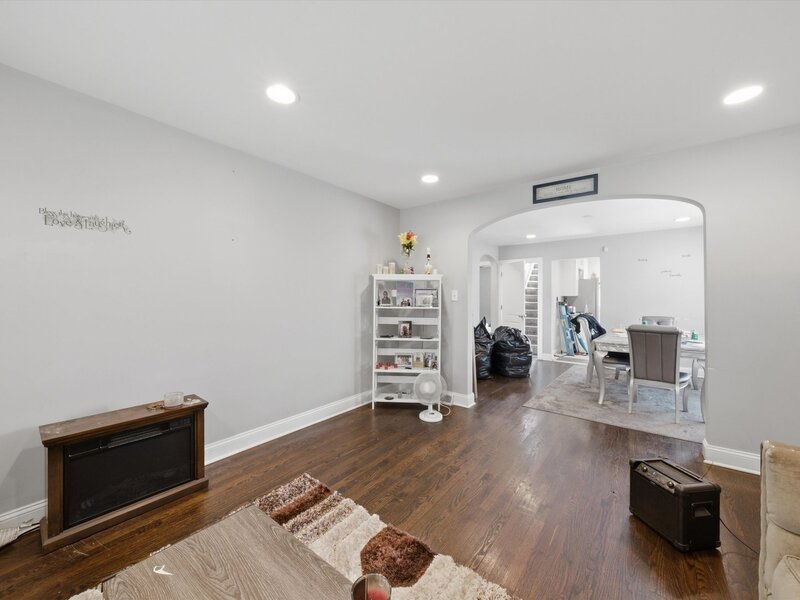 11343 S Green Street Chicago IL 60643