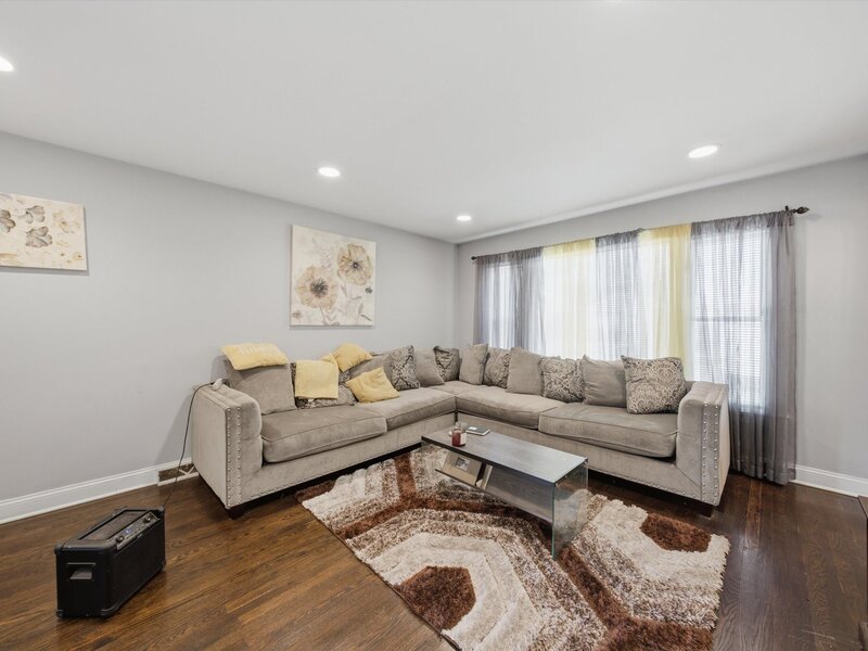 11343 S Green Street Chicago IL 60643
