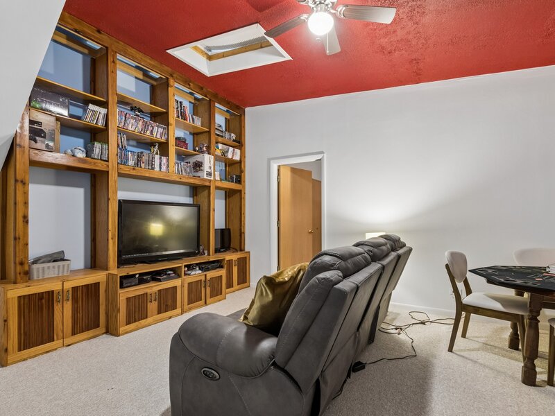 19449 W Forest Lane Mundelein IL 60060
