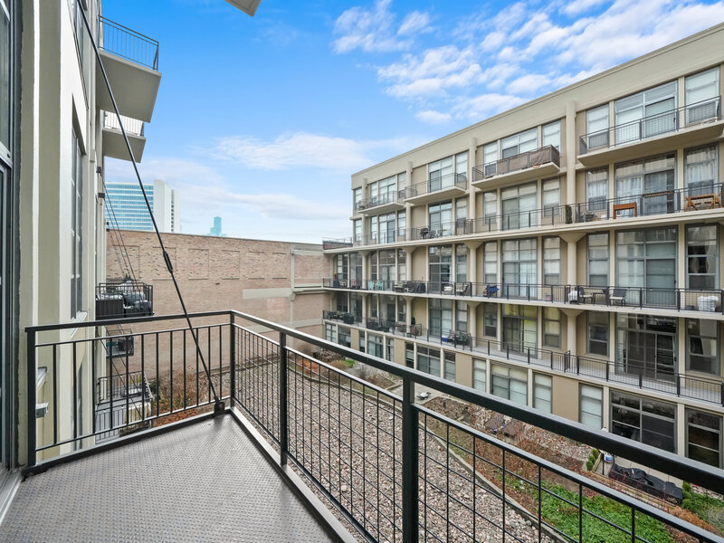 900 N Kingsbury Street Chicago IL 60610