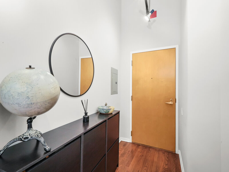 900 N Kingsbury Street Chicago IL 60610