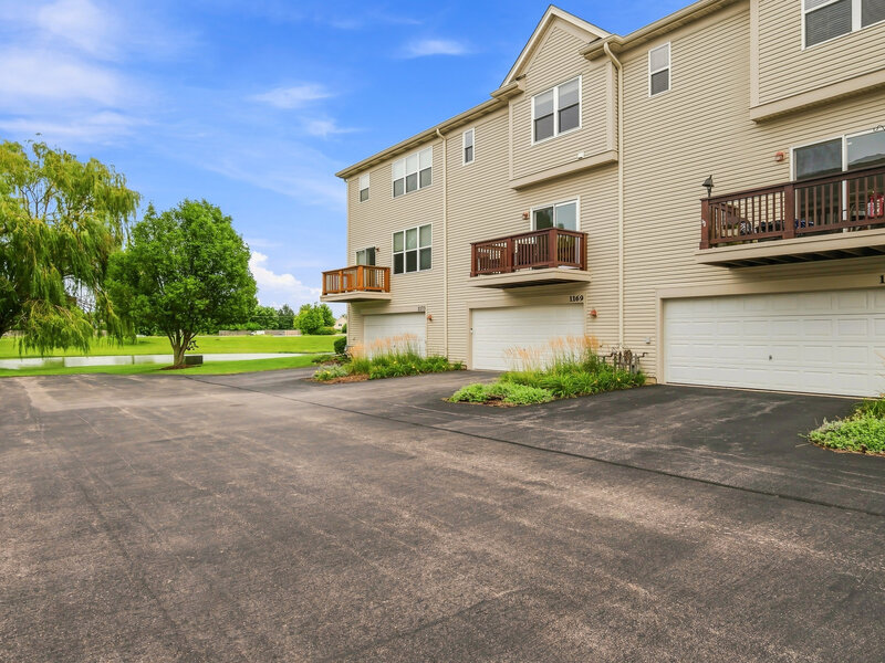 1165 Comiskey Avenue North Aurora IL 60542