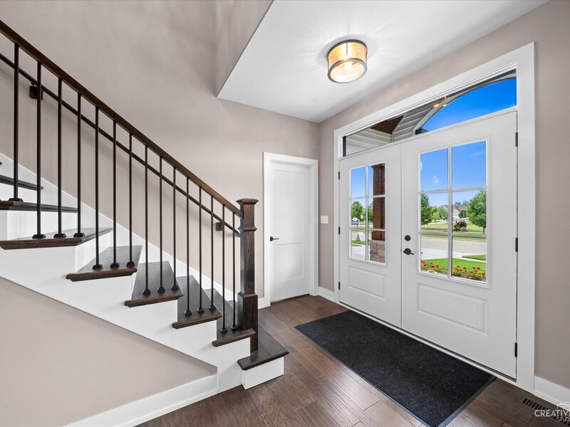 483 Deerfield Drive Oswego IL 60543