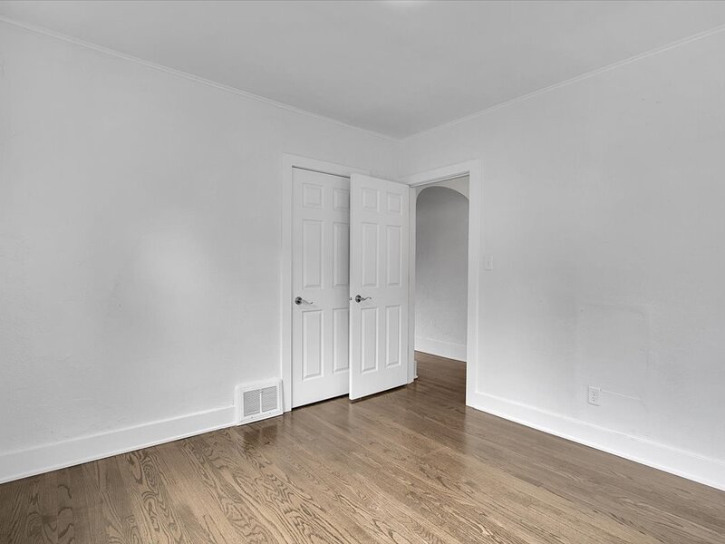 14741 Riverside Drive South Holland IL 60473