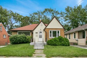 Photo of 14741 Riverside Drive South Holland IL 60473
